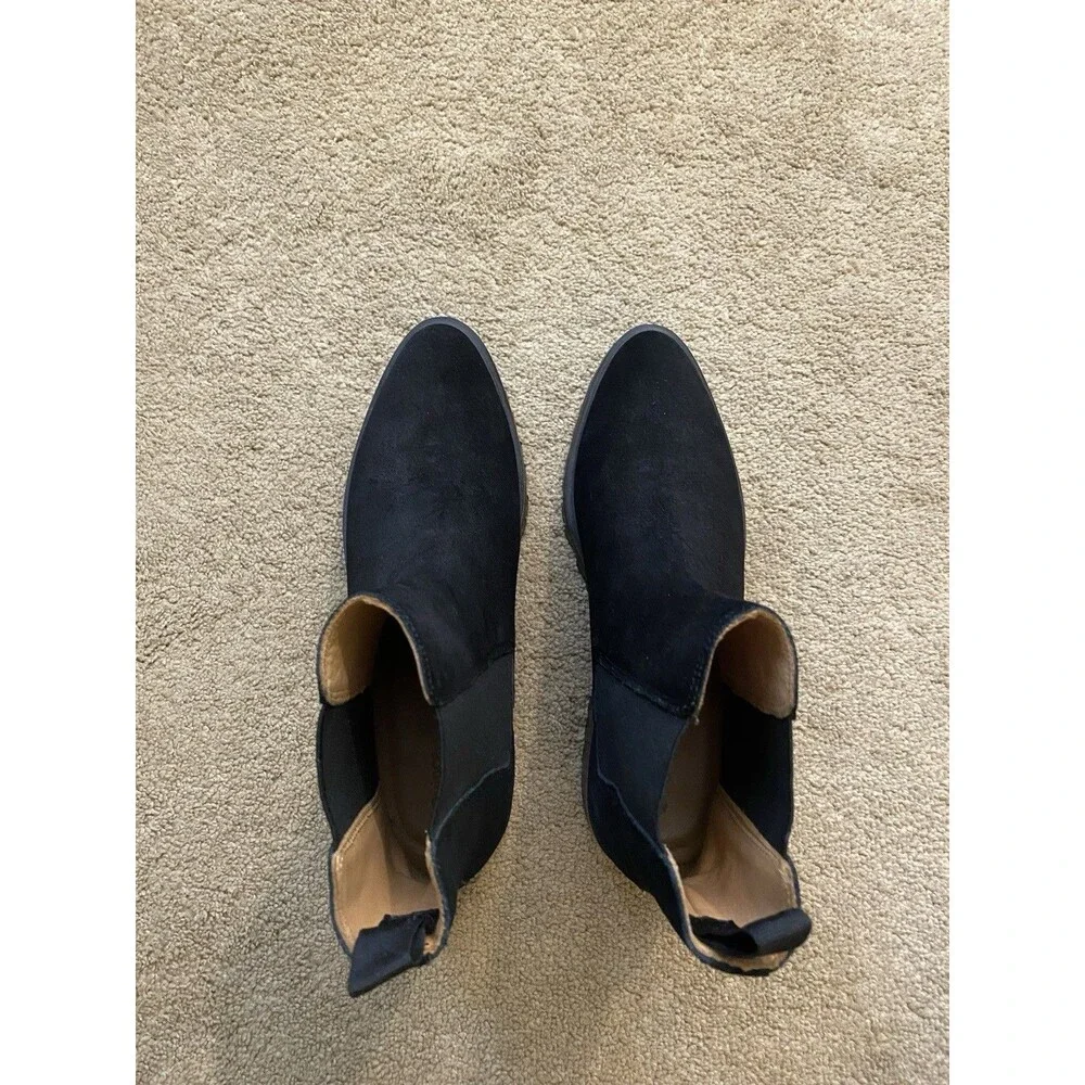 Quince Italian Suede Lug Sole Chelsea Boots Black Quiet Luxury Women’s Size 9
